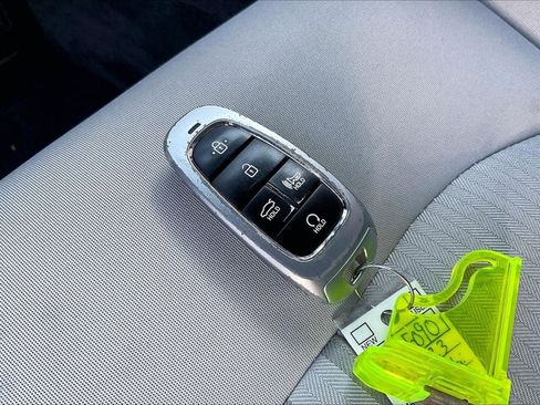 Used 2023 Hyundai Sonata SEL FWD image 11