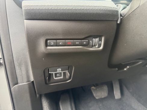 New 2026 Jeep Cherokee Laredo AWD/4WD image 17