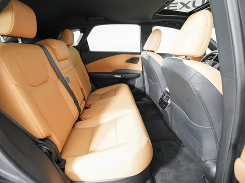 Certified 2025 Lexus RX 350 Premium image 18