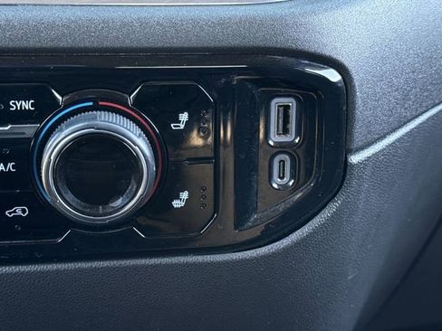 Certified 2025 Chevrolet Silverado 1500 LT image 23