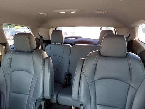 Used 2021 Buick Enclave Essence w/ Trailering Package, 5000 lbs. AWD/4WD image 18