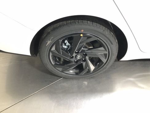 New 2026 Hyundai Elantra SEL Sport w/ Cargo Package image 9