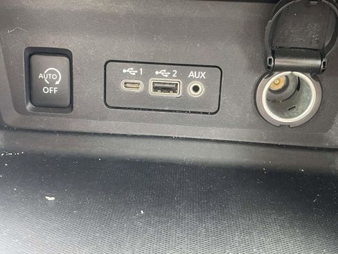 Used 2024 Nissan Sentra SV w/ All-Weather Package FWD image 18
