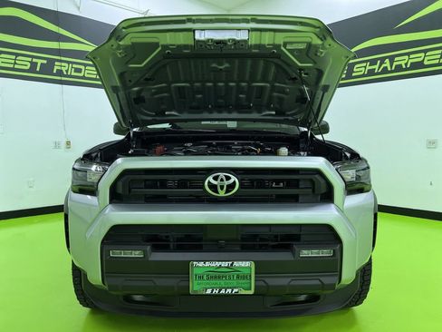 Used 2026 Toyota 4Runner SR5 AWD/4WD image 4