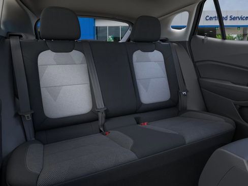 New 2026 Chevrolet Trax LS w/ LS Convenience Package FWD image 17