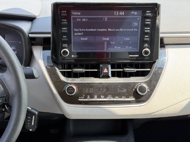 Used 2022 Toyota Corolla LE w/ Carpet Mat Package (TMS) FWD image 16