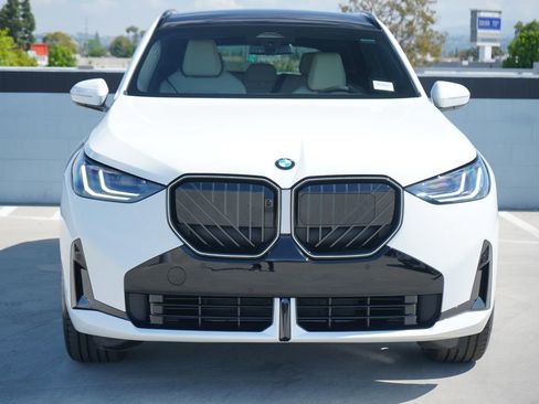 New 2026 BMW X3 xDrive30 w/ Premium Package AWD/4WD image 2