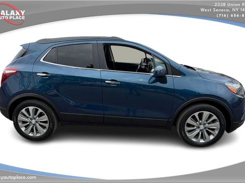 Used 2020 Buick Encore Preferred AWD/4WD image 4