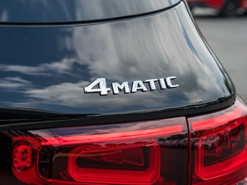 Certified 2023 Mercedes-Benz GLB 250 4MATIC image 8