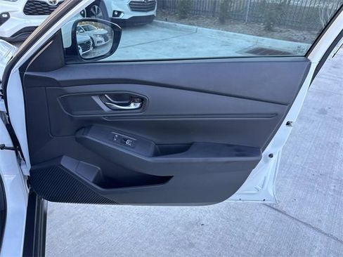 Used 2024 Honda Accord EX image 13