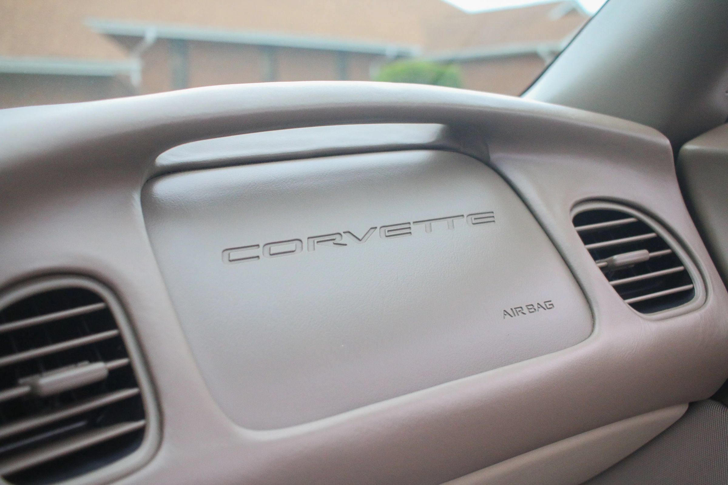 Used 2004 Chevrolet Corvette Convertible w/ Preferred Equipment Group RWD image 24