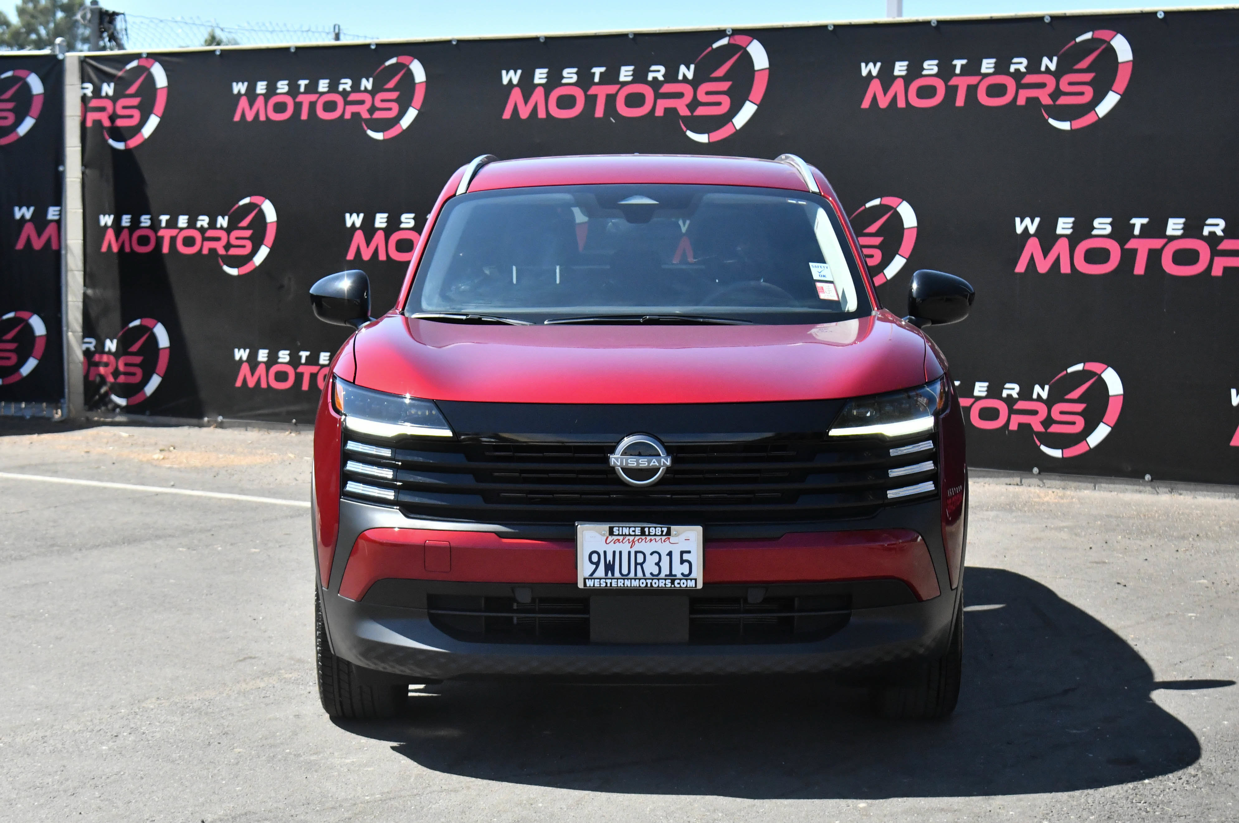 Used 2026 Nissan Kicks SV FWD image 2