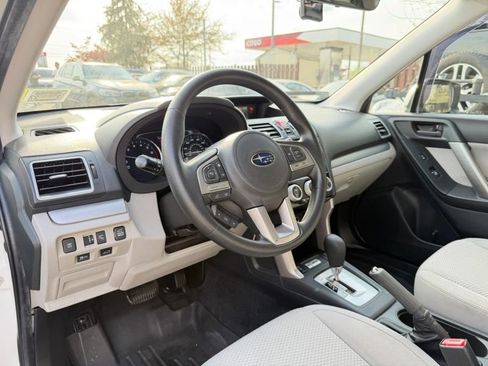 Used 2018 Subaru Forester 2.5i Premium AWD/4WD image 13