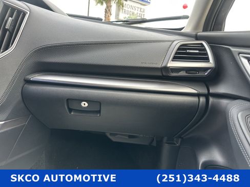 Used 2022 Subaru Forester Premium image 24