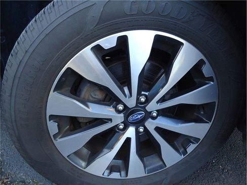 Used 2015 Subaru Outback 2.5i Limited image 27