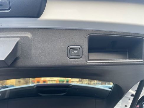 Certified 2024 GMC Terrain AT4 w/ LPO, Floor Liner Package image 16