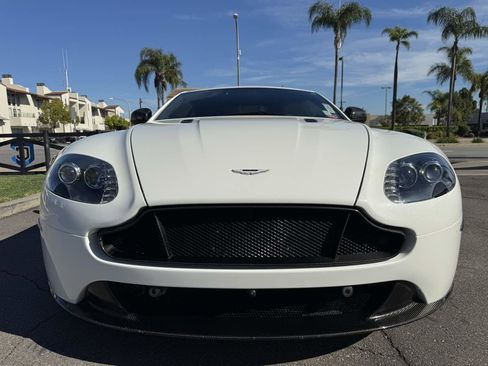 Used 2011 Aston Martin V8 Vantage S image 12