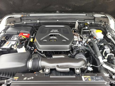 Used 2021 Jeep Wrangler Unlimited Sport image 59