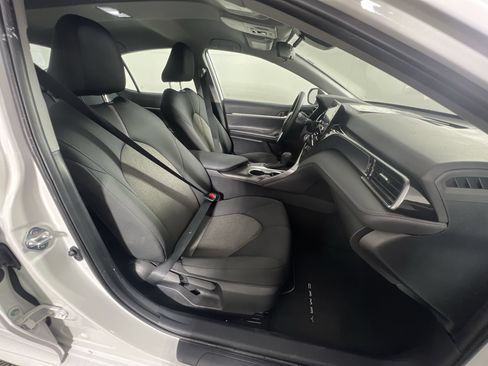 Used 2023 Toyota Camry LE FWD image 27