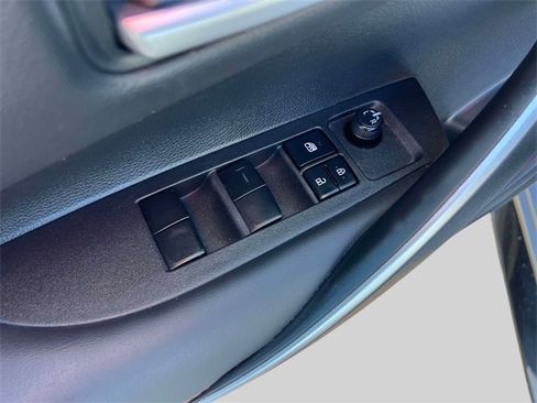 Certified 2023 Toyota Corolla SE image 20