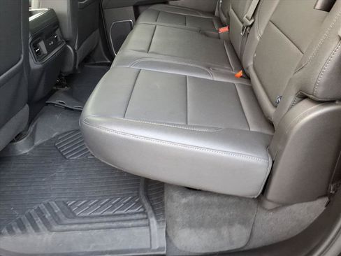 Used 2023 Chevrolet Silverado 1500 LT Trail Boss w/ Convenience Package II AWD/4WD image 23
