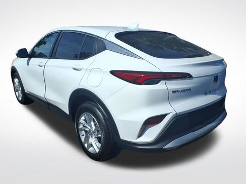 Used 2025 Buick Envista Preferred w/ Convenience I Package image 4