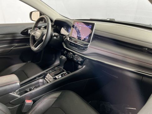 Used 2022 Jeep Compass Trailhawk w/ Trailhawk Convenience Group image 26