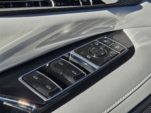 New 2026 Cadillac Optiq Sport 1 w/ LPO, Floor Liner Package image 24