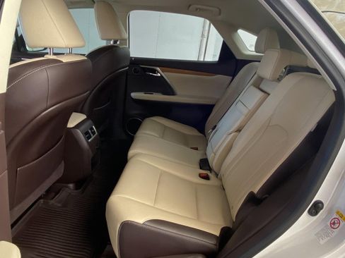 Used 2019 Lexus RX 350 AWD w/ Navigation Package image 19