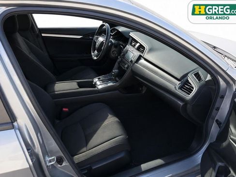 Used 2018 Honda Civic Sport image 11