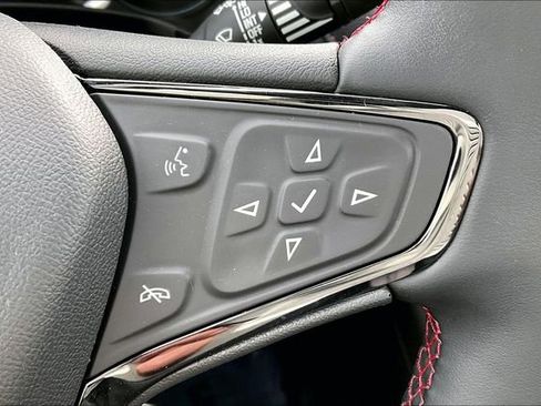 Certified 2023 Chevrolet Equinox RS image 12