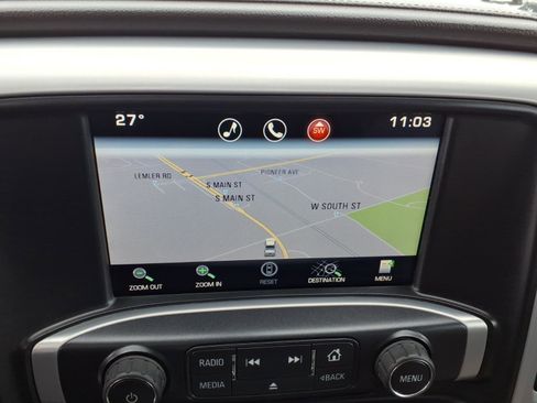 Used 2015 GMC Sierra 1500 SLT w/ SLT Crew Cab Value Package image 19