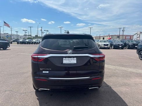 Used 2021 Buick Enclave Avenir w/ Avenir Technology Package AWD/4WD image 6