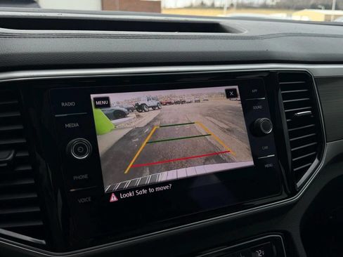 Used 2018 Volkswagen Atlas SEL image 9