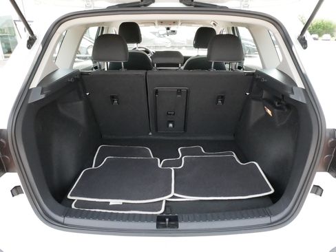 Certified 2023 Volkswagen Taos S AWD/4WD image 18