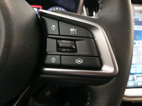 Used 2025 Subaru Outback Limited image 37