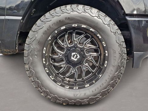 Used 2019 RAM 1500 Big Horn image 8