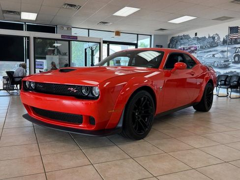 Used 2023 Dodge Challenger R/T Scat Pack RWD image 7