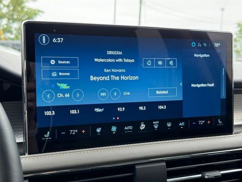 Used 2025 Lincoln Corsair FWD w/ Equipment Group 101A image 28