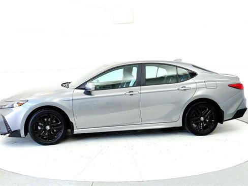 Certified 2026 Toyota Camry SE w/ Convenience Package AWD/4WD image 3