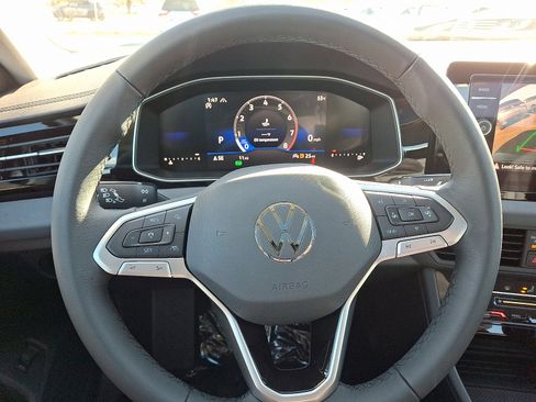 New 2026 Volkswagen Jetta SE image 15