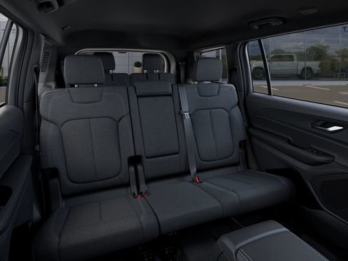 New 2026 Jeep Grand Cherokee L Laredo image 15