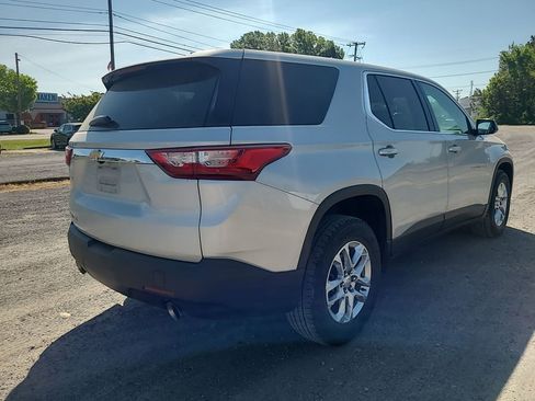 Used 2020 Chevrolet Traverse LS AWD/4WD image 2