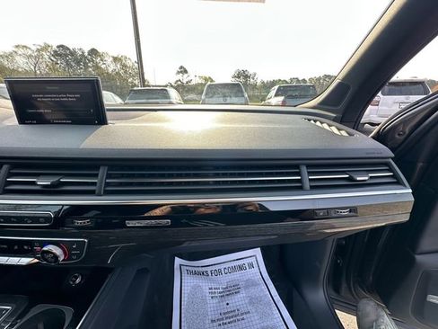 Used 2019 Audi Q7 3.0T Prestige AWD/4WD image 16