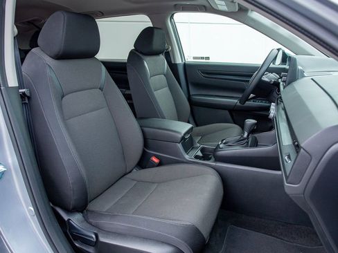 Certified 2024 Honda CR-V EX image 21