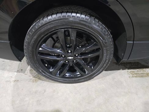 Used 2020 Chevrolet Equinox LT w/ Midnight Edition image 25