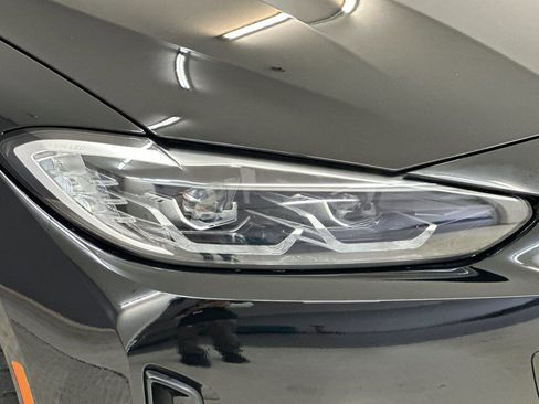 Used 2023 BMW i4 eDrive35 RWD image 11