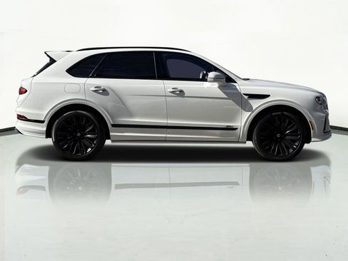 Used 2022 Bentley Bentayga Speed image 2