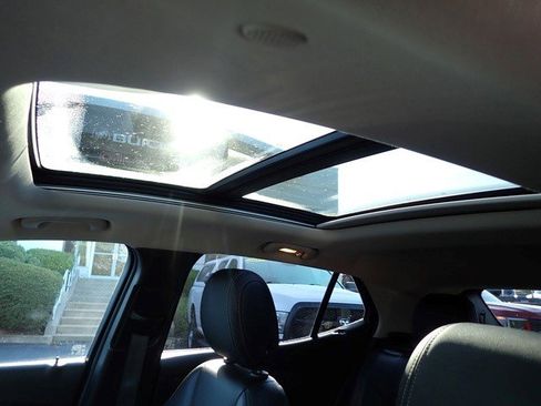 Certified 2022 Buick Encore GX Essence w/ Experience Buick Package image 20