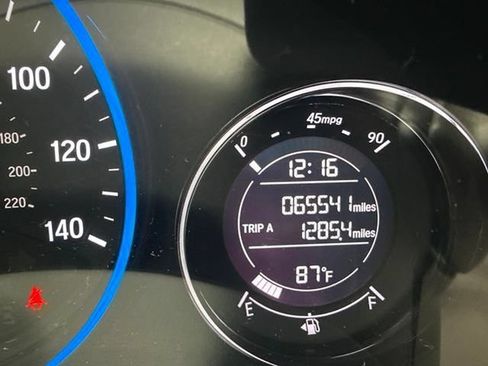 Used 2018 Honda HR-V LX image 10